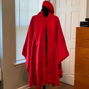 Beautiful cape red 2 pieces